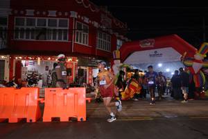 BIB: 173
                            <button type="button" onclick="openModal(26222431)" class="btn btn-primary btn-sm float-right btn-popup" data-toggle="modal" data-target=".modal-high-quality">
                        <i class="fas fa-shopping-cart"></i> Add to Cart
                    </button>
                                            <button type="button" onclick="isThisMe(26222431, true)" class="btn btn-success btn-sm float-right btn-popup btn-isme hidden" data-toggle="tooltip" data-placement="bottom" title="นี่คือรูปของคุณใช่ไหม คลิกที่นี่เพื่อเอาเข้าอัลบั้ม">
                        <i class="fas fa-plus"></i> Add to album
                    </button>
                    <button type="button" onclick="isThisMe(26222431, false)" class="btn btn-warning btn-sm float-right btn-popup btn-isnotme hidden">
                        <i class="fas fa-ban"></i> Remove from album
                    </button>